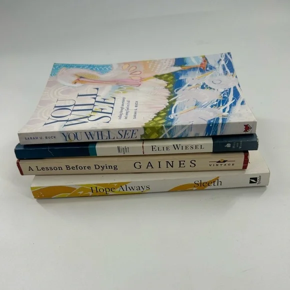 Set of Four Inspirational Books - Picture 2 of 3